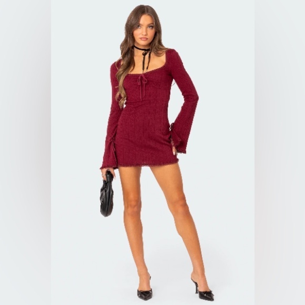 Edikted Elegant Red Long-Sleeve Dress - Picture 7 of 12